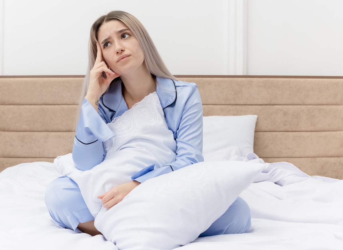 Femme de 40 ans traversant la périménopause